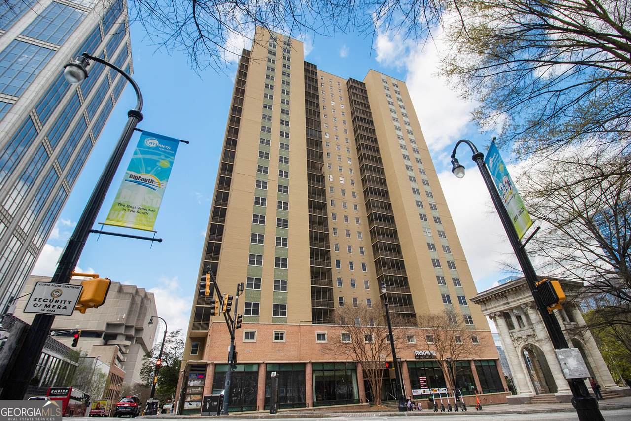 300 Peachtree Street - Photo 1