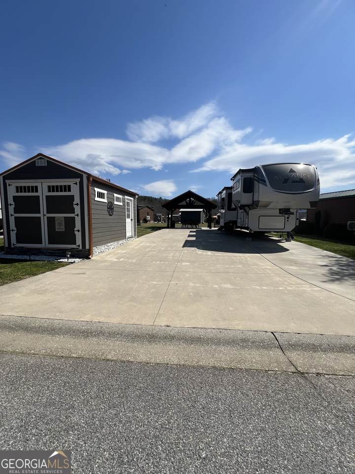 184 Golden Nugget Road - Photo 1