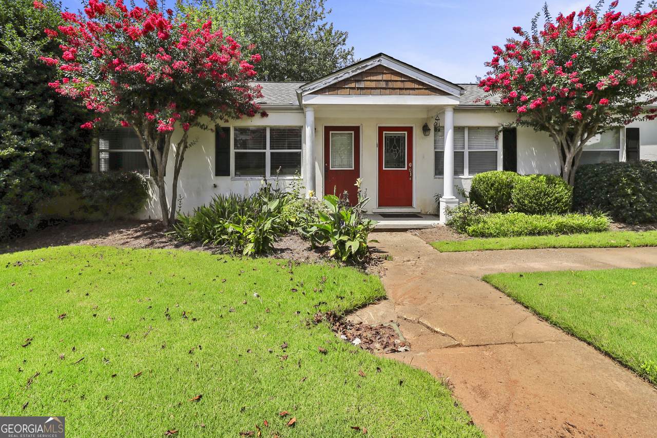 1531 Stone Gate Lane - Photo 1