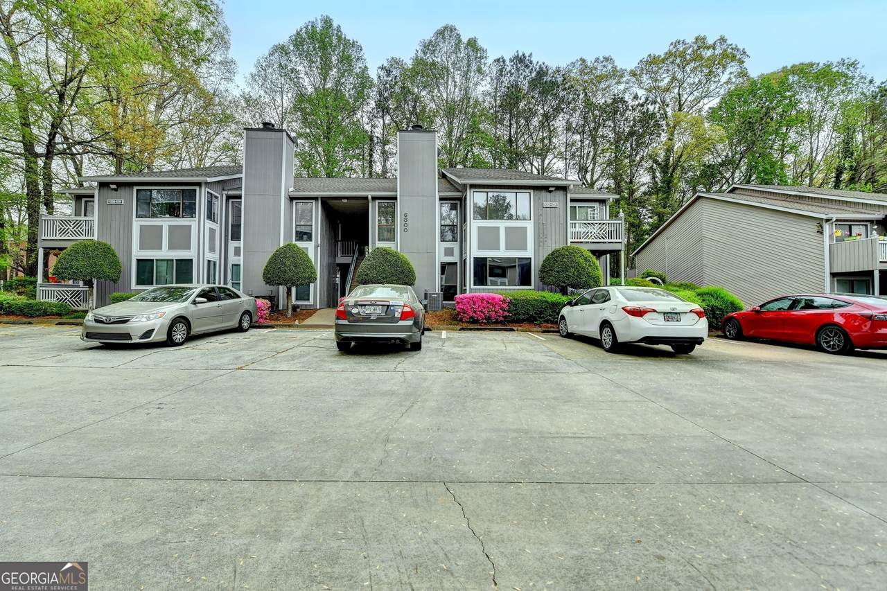 6300 Woodmont Boulevard - Photo 1