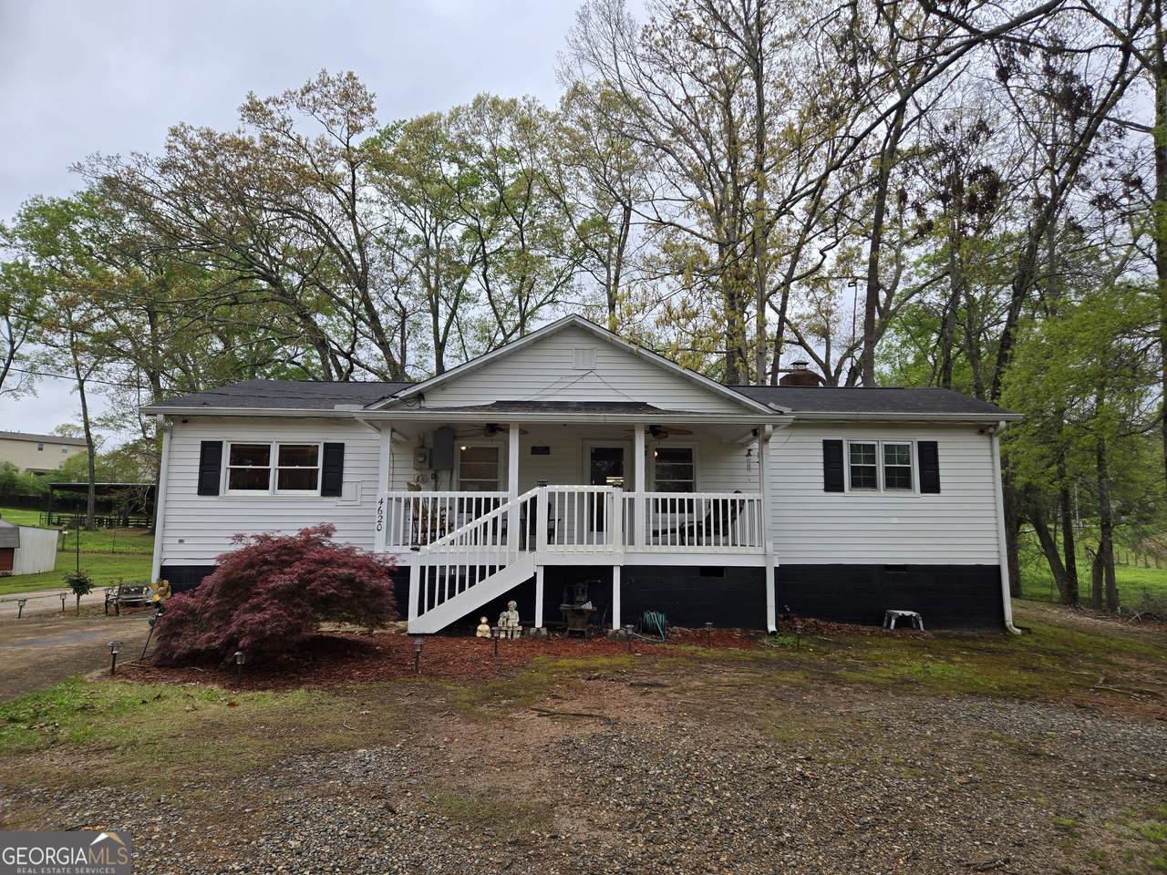 4620 Oak Grove Circle - Photo 1