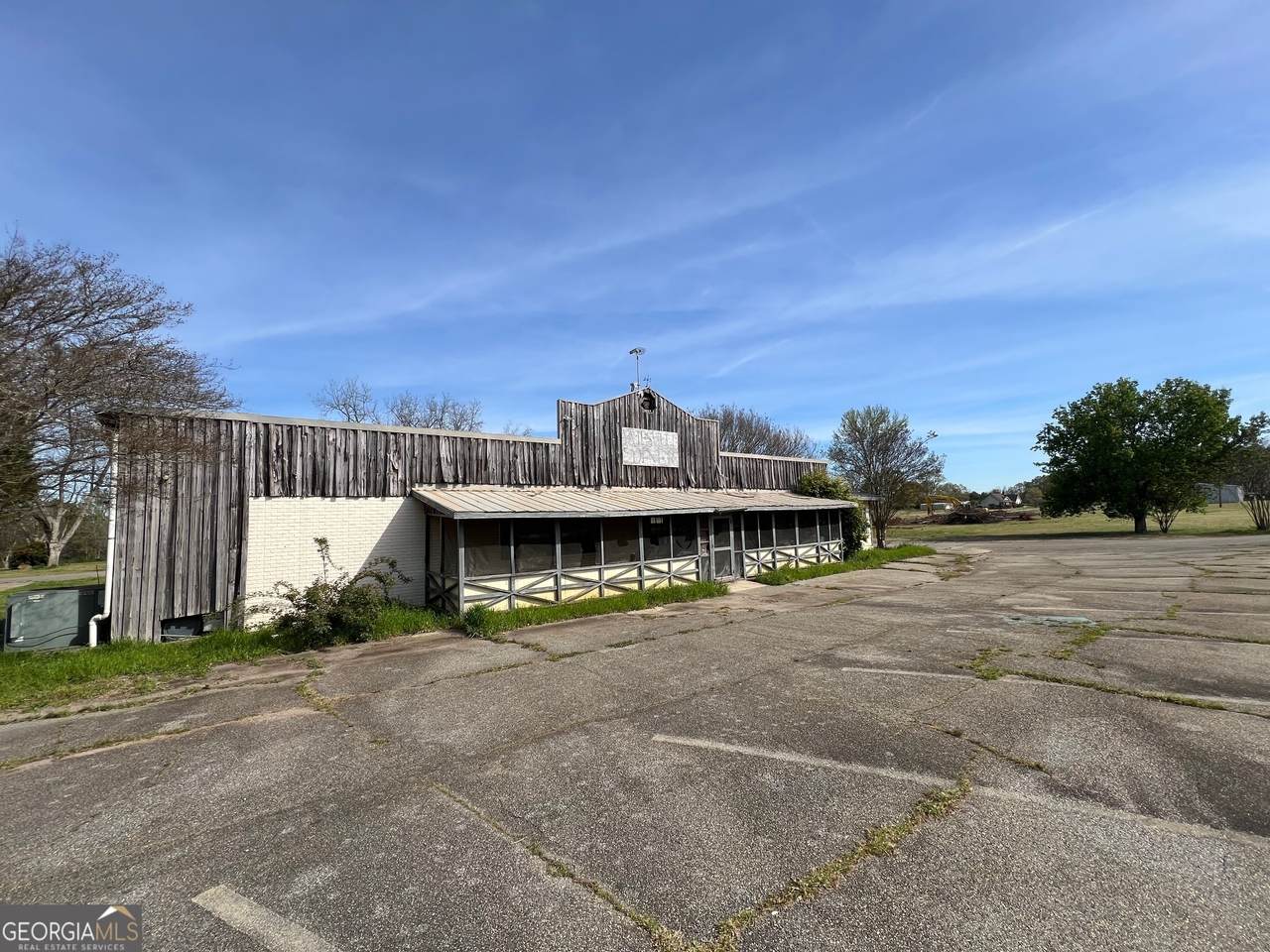 6524 Yatesville Highway - Photo 1