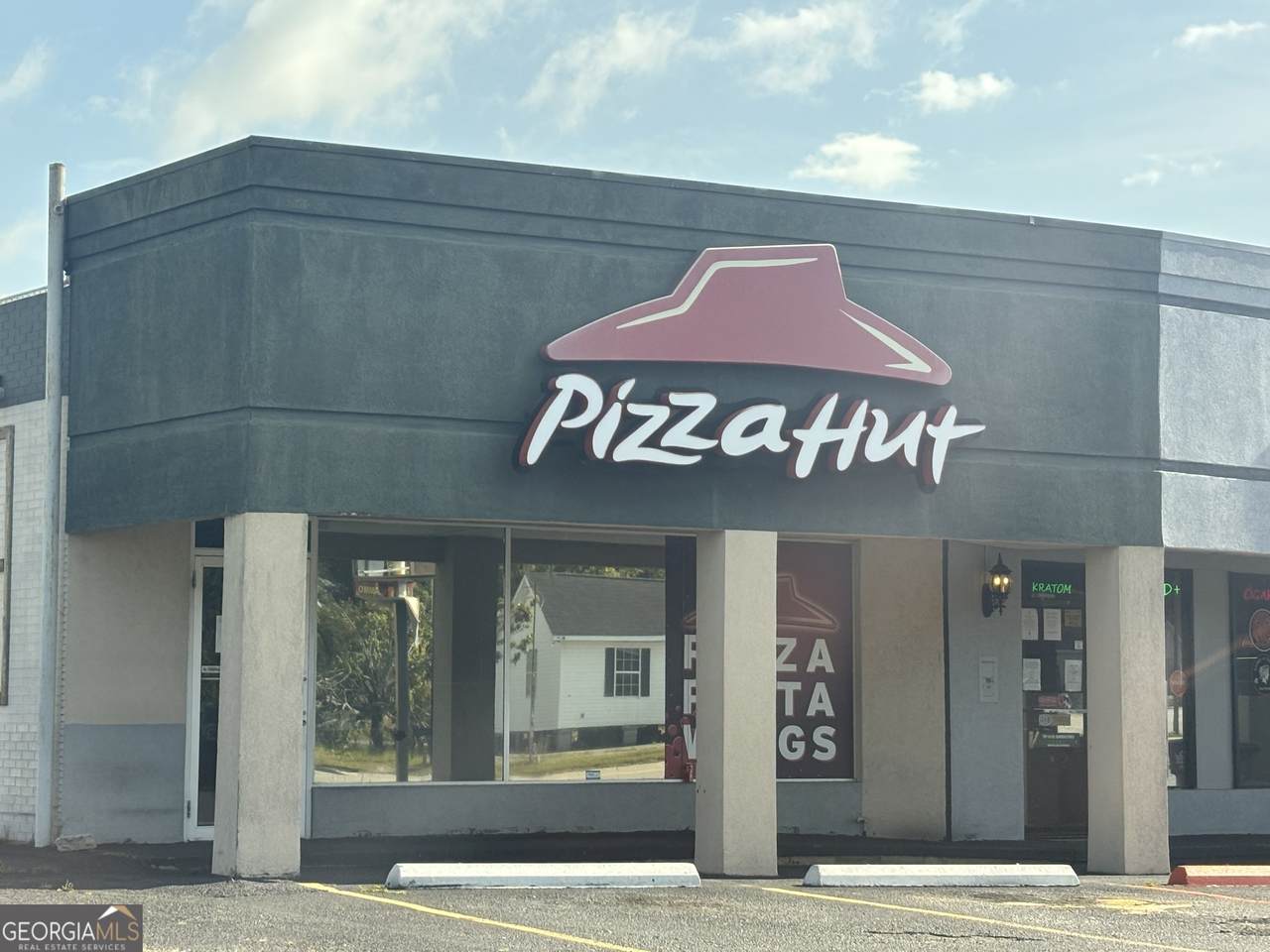 118 Oak Street - Photo 1