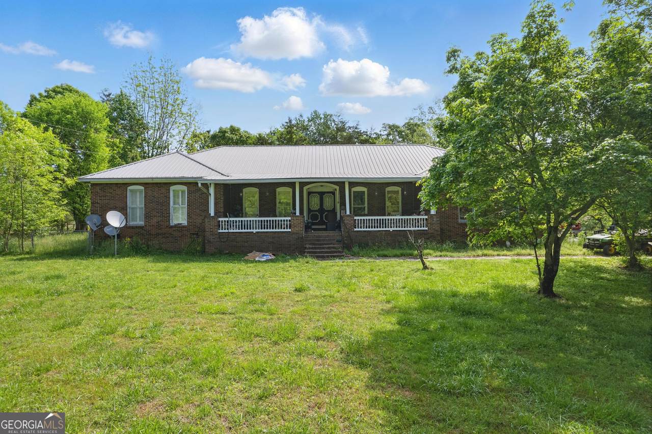 1009 Liberty Church Road - Photo 1