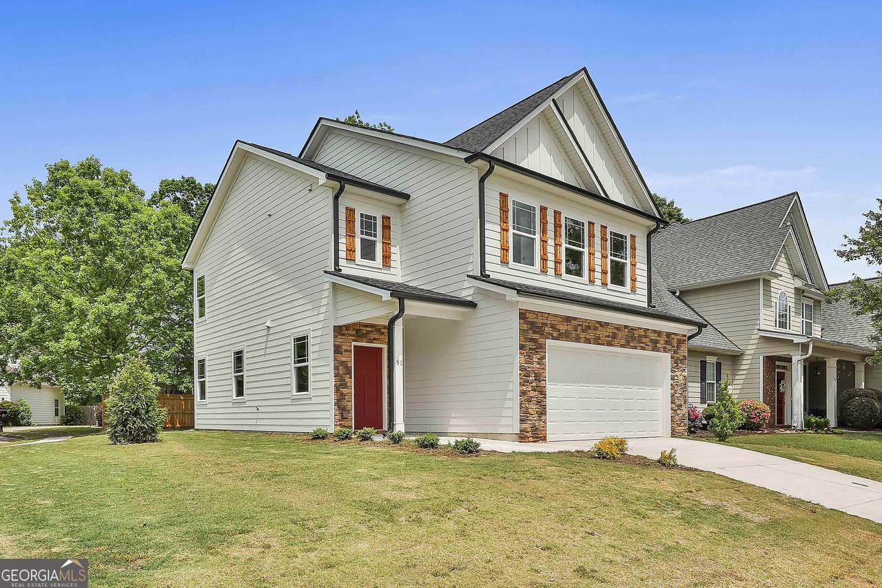 51 Camden Circle - Photo 1