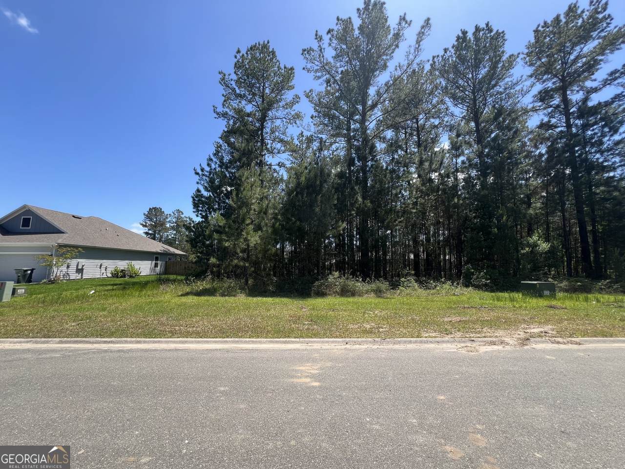 143 Breakwater Loop - Photo 1