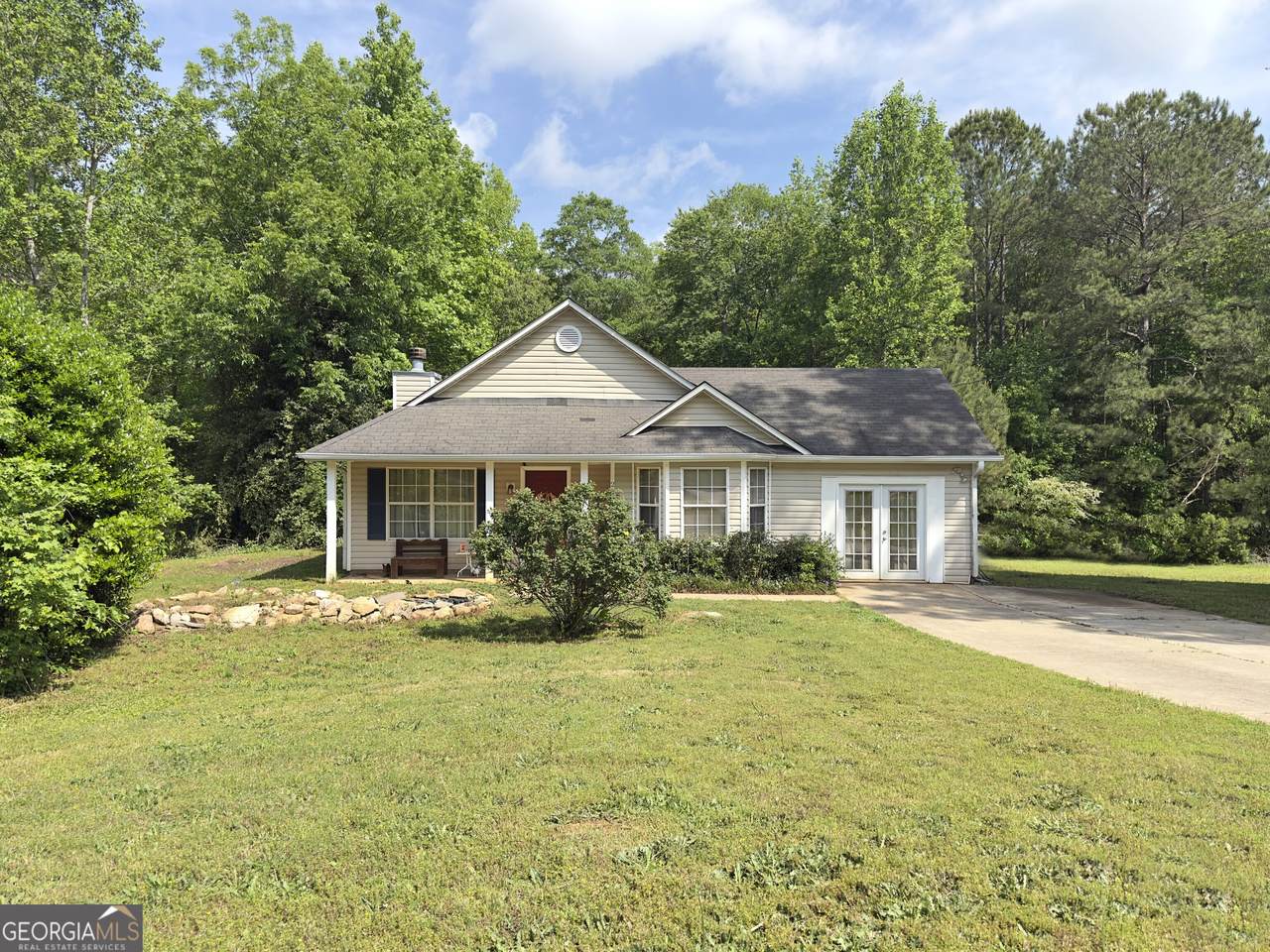 204 Bluff Court - Photo 1