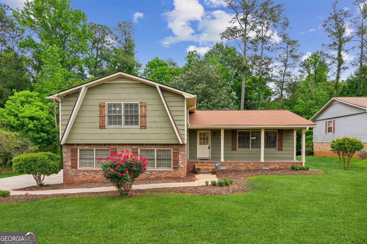 3240 Corktree Trail - Photo 1