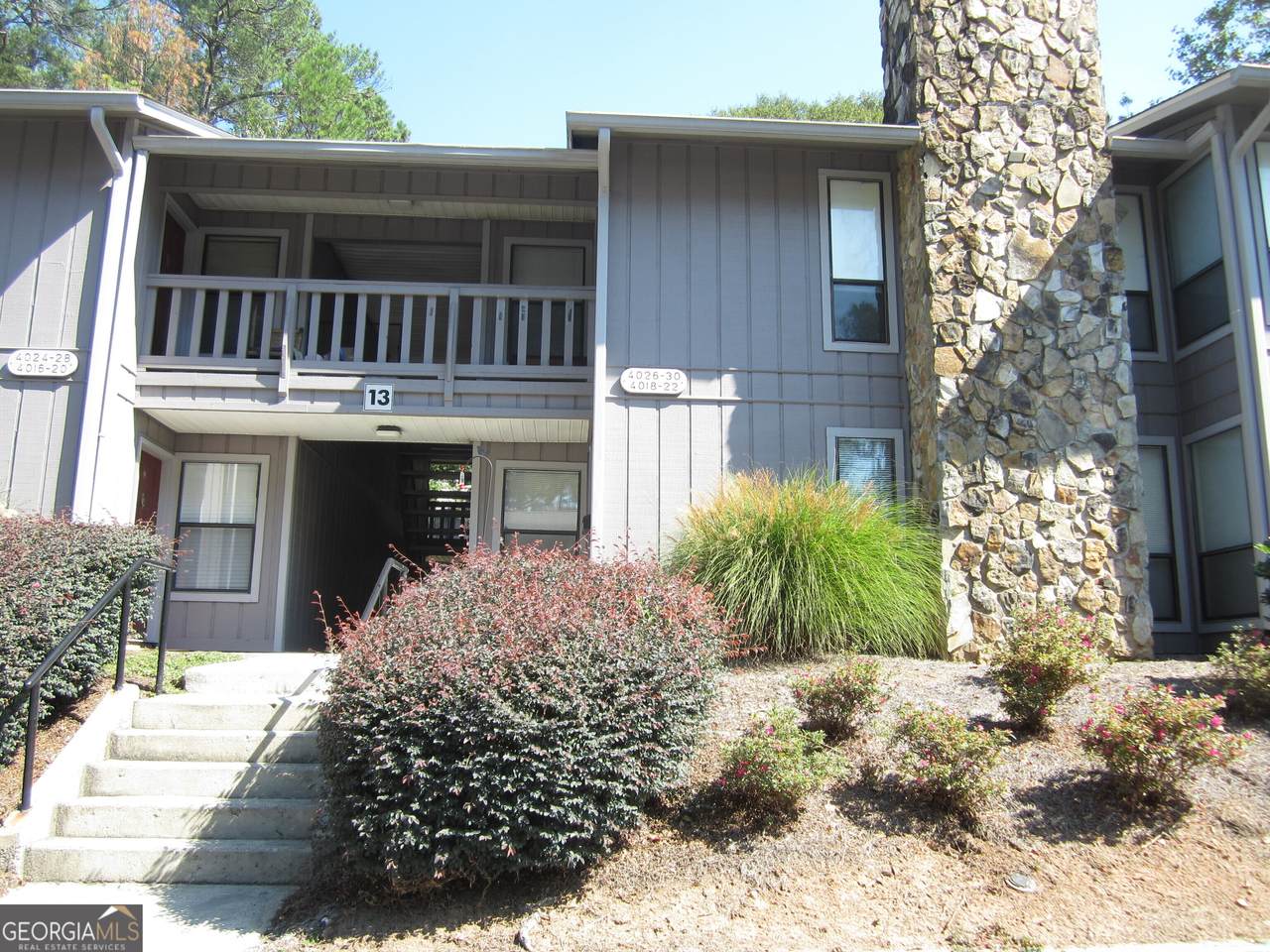 4018 Woodridge Way - Photo 1