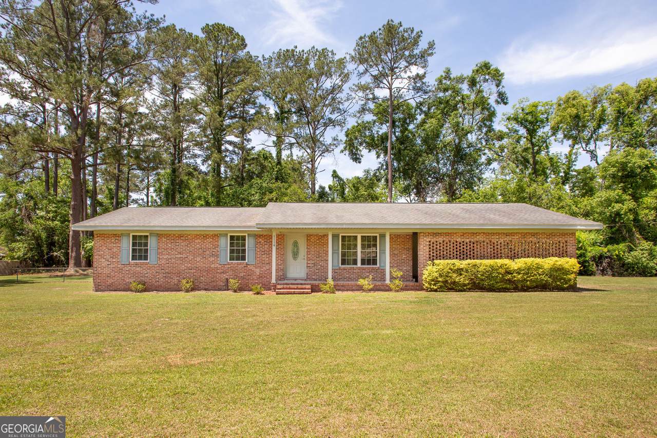 1114 Laurel Street - Photo 1