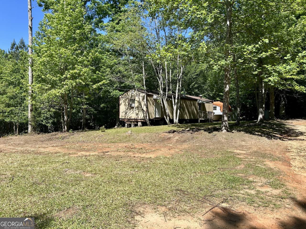 1048 Stinchcomb Road - Photo 1
