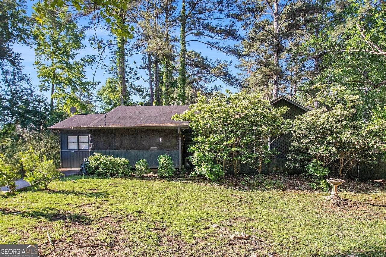 161 Aaron Court - Photo 1