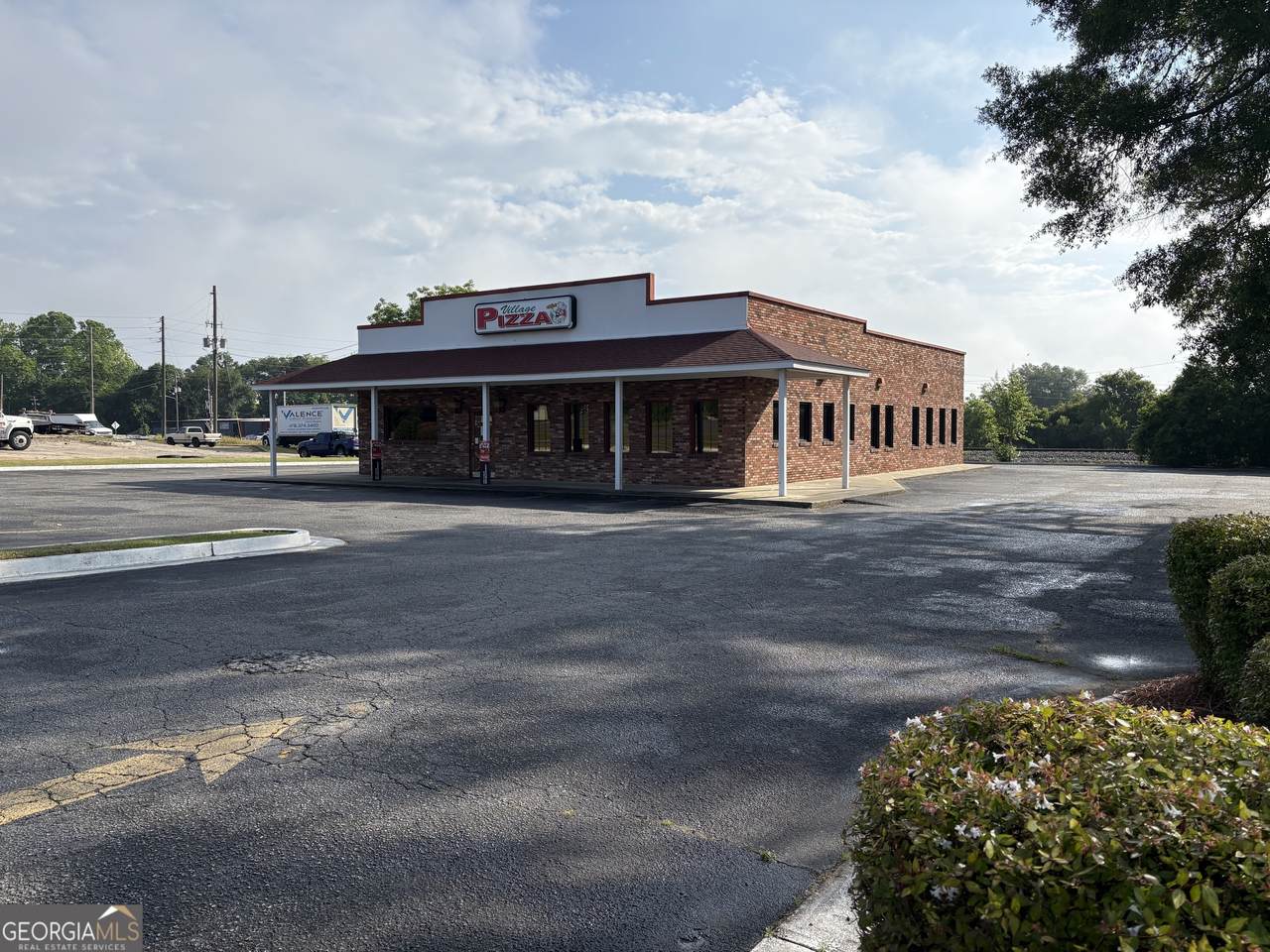 1027 College Street - Photo 1