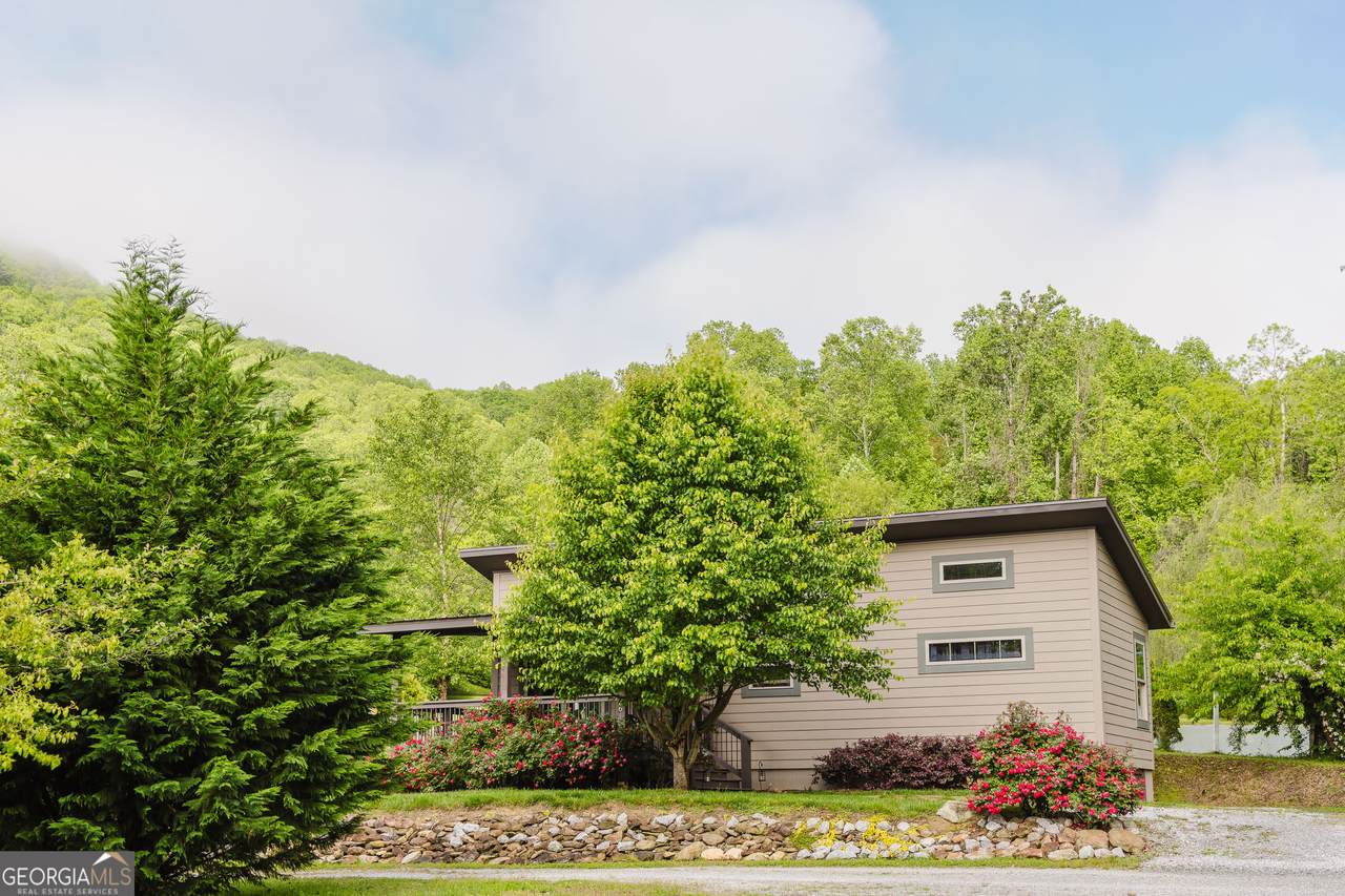 36 Maple Springs Lane - Photo 1