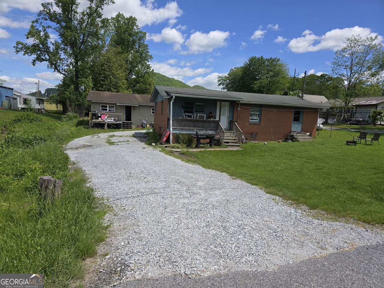 37 Erwin Street - Photo 1