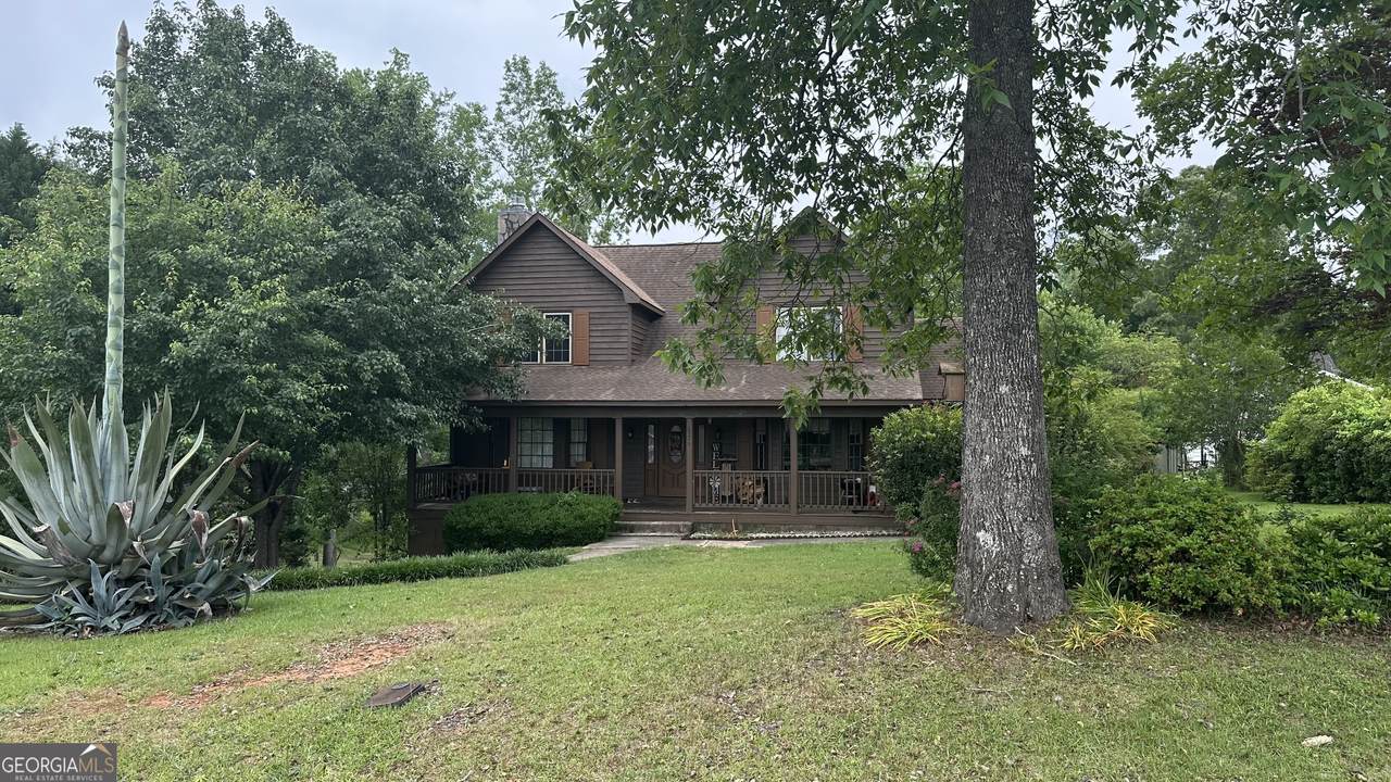 6376 Mansion Drive - Photo 1