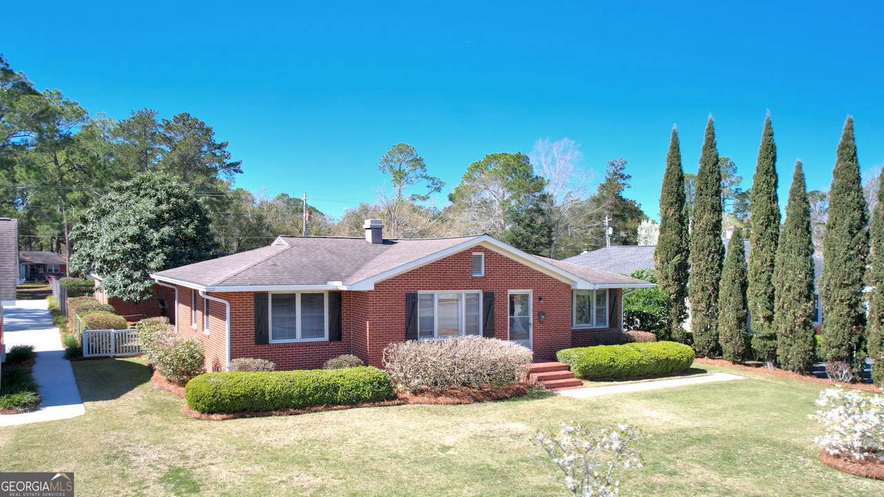 1917 Palmyra Road - Photo 1