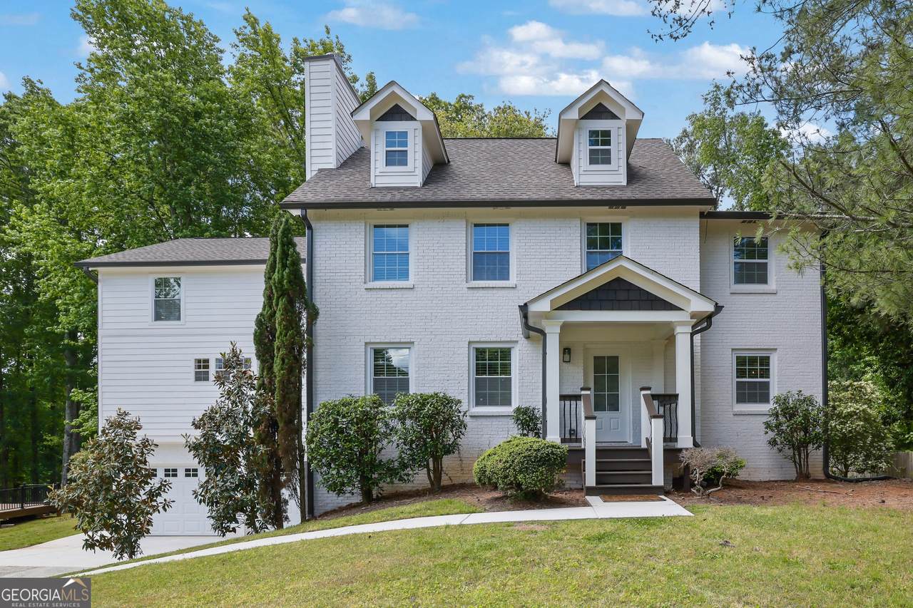 2506 Octavia Lane - Photo 1