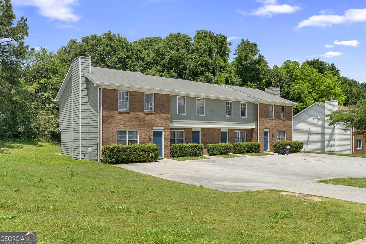 675 Hunting Creek Lane - Photo 1
