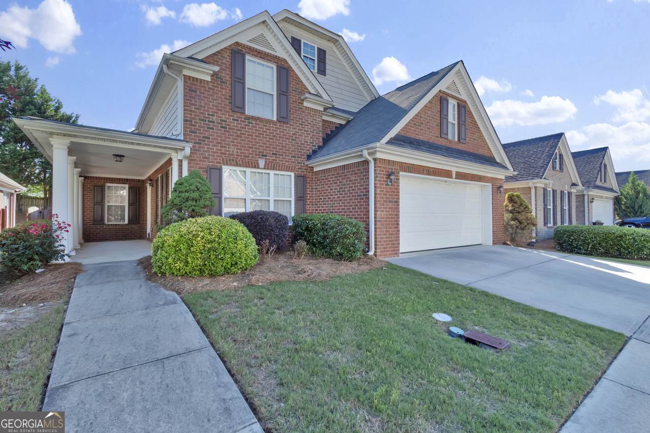 1885 Hickory Station Circle - Photo 1