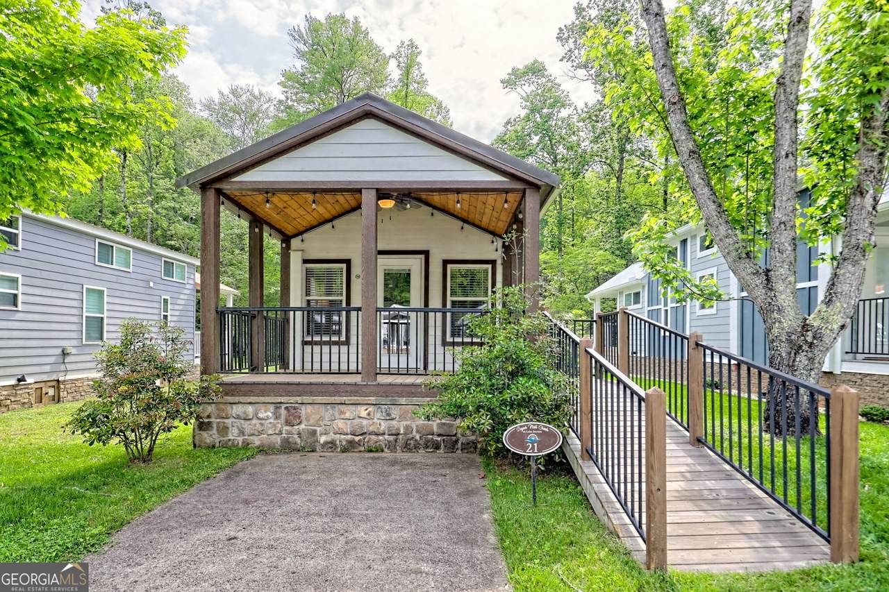 4960 Laurel Lodge Road - Photo 1