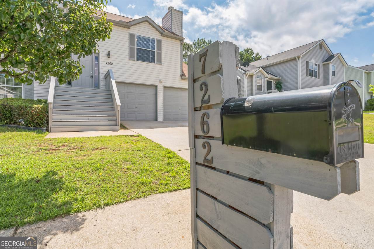 7262 Sandpiper Way - Photo 1
