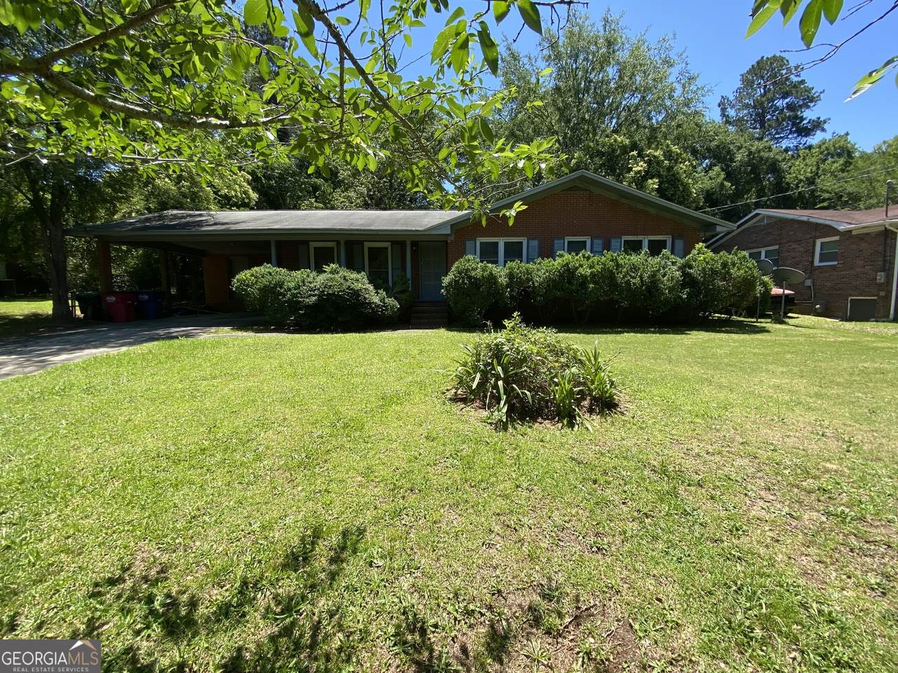 1863 Springwood Drive - Photo 1