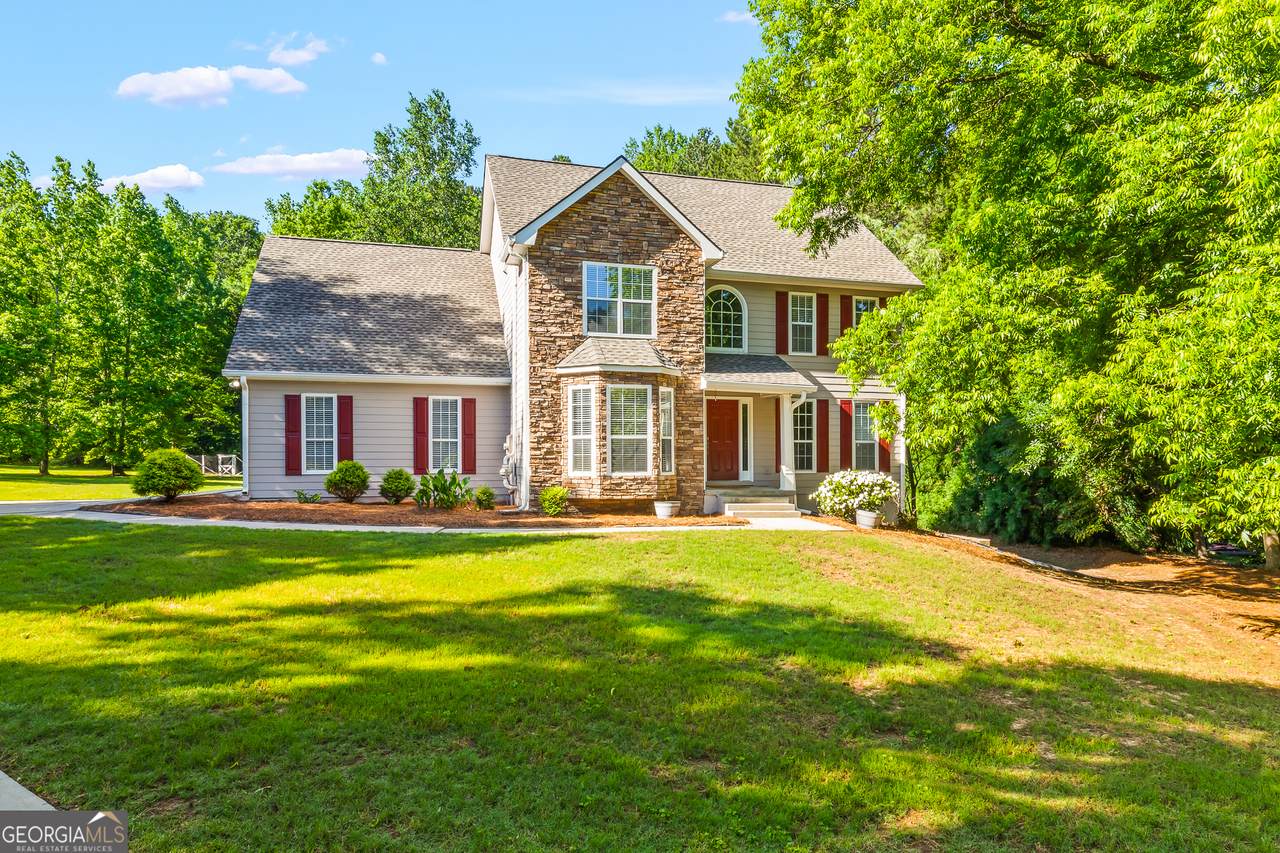 220 Drumcliff Court - Photo 1