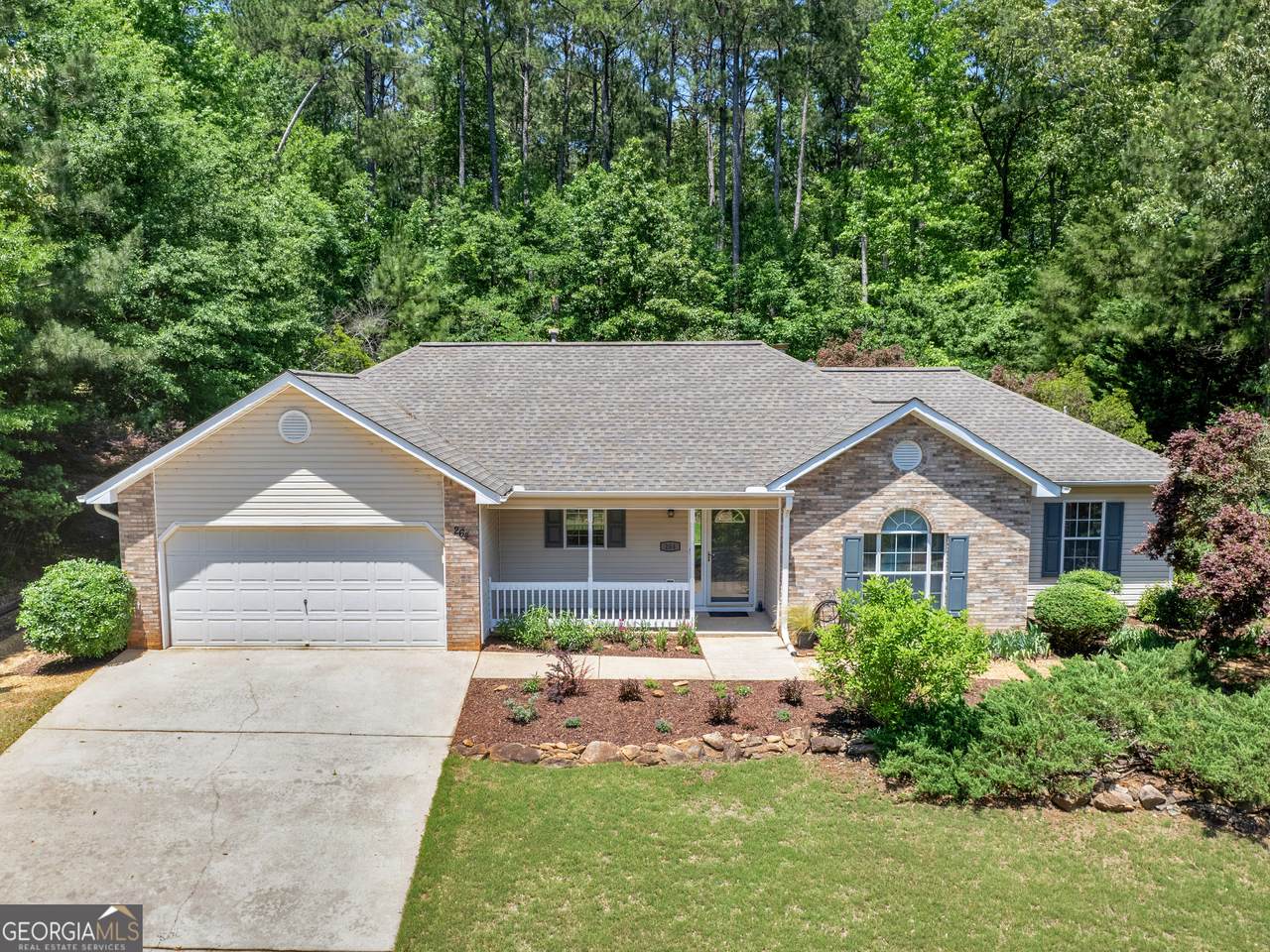 264 Keller Drive - Photo 1