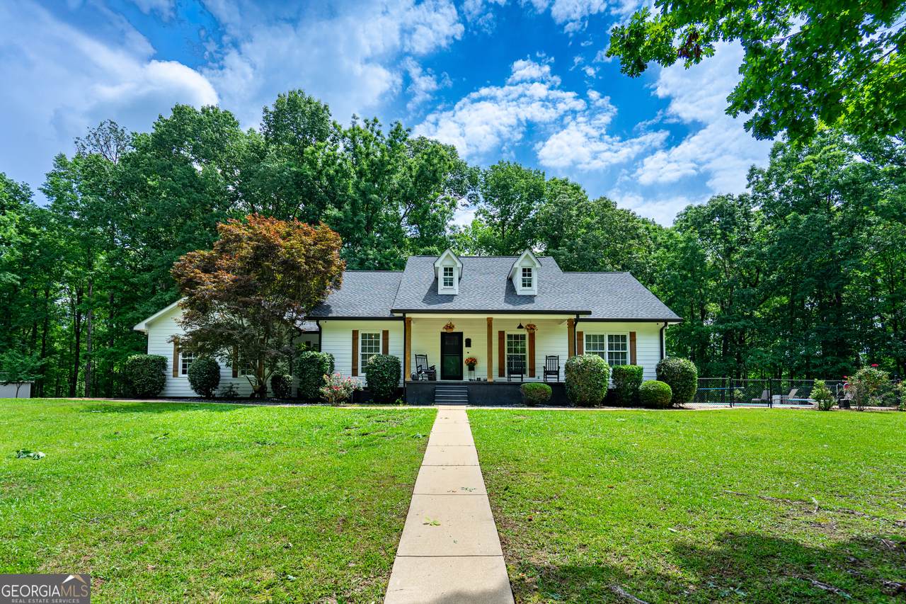 520 Dallas Mill Road - Photo 1