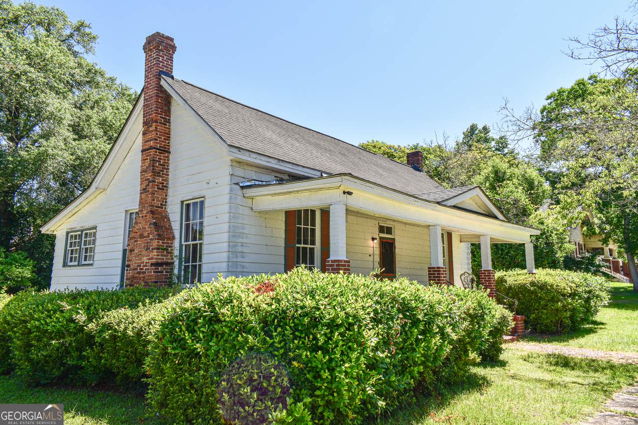100 Minor Avenue - Photo 1