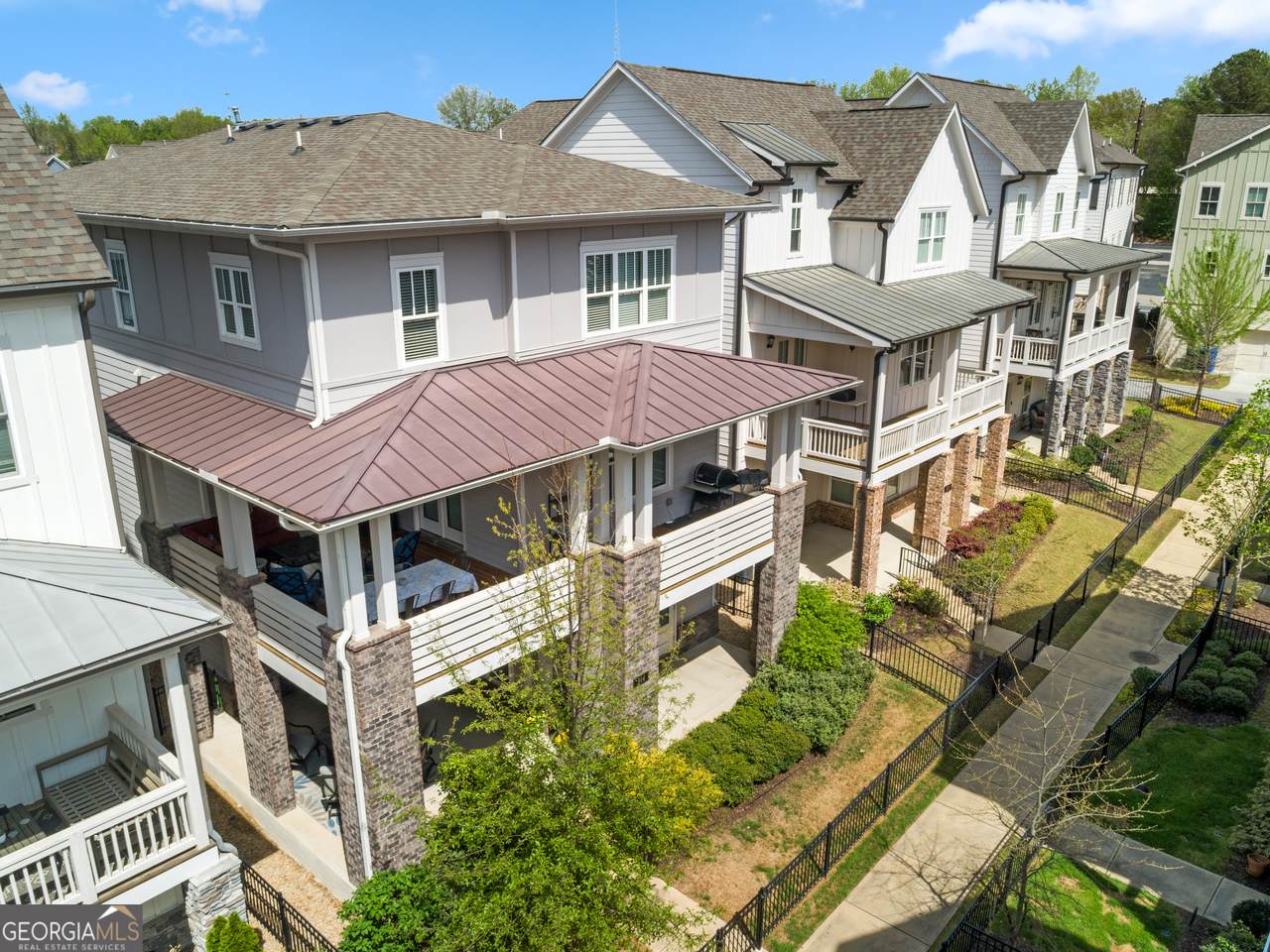 914 Martin Street - Photo 1