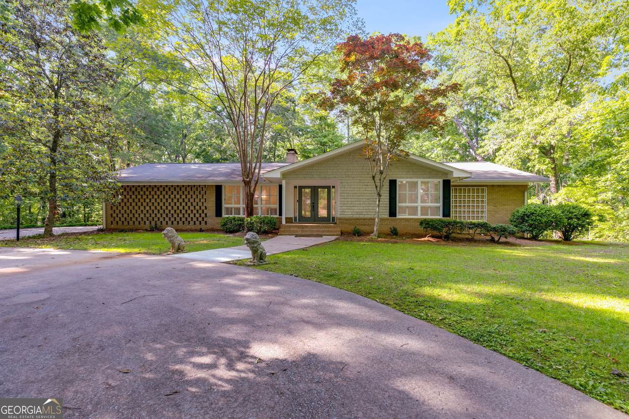 4 Dogwood Trail - Photo 1