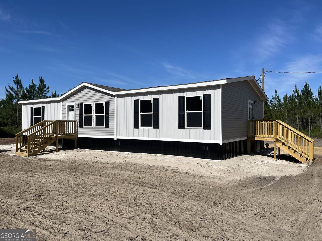 585 Elmer Thrift Road - Photo 1