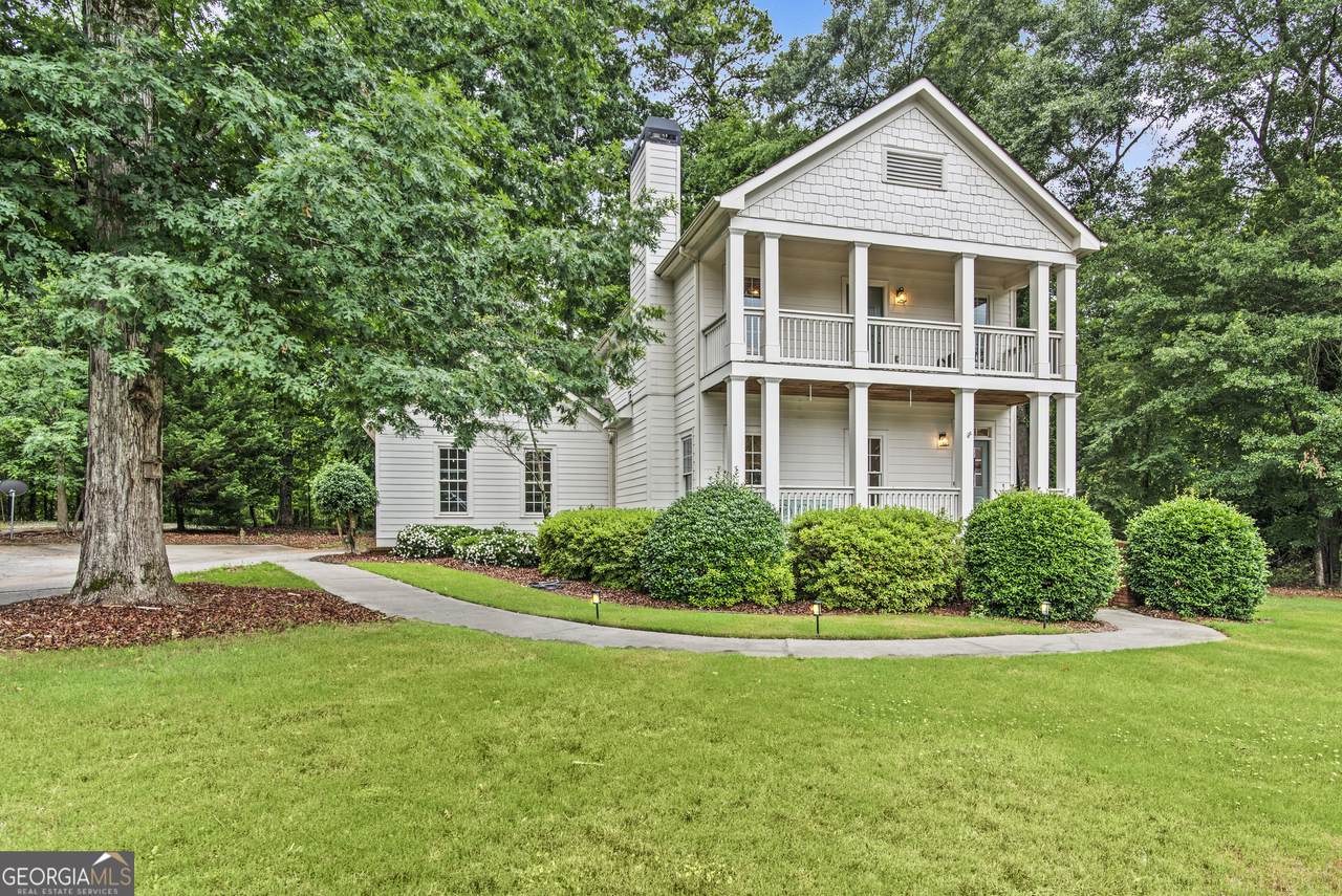 775 Markhams Drive - Photo 1