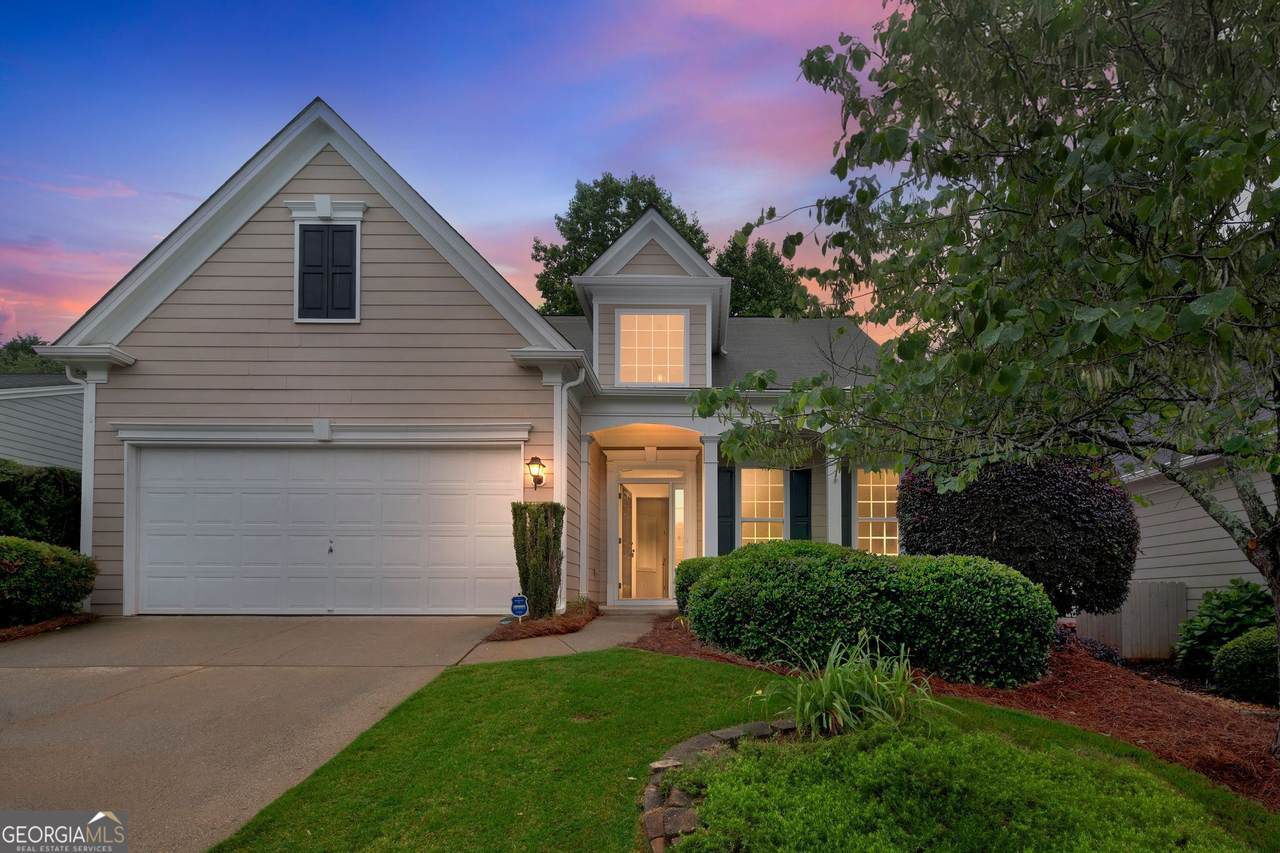 1355 Seneca Avenue - Photo 1