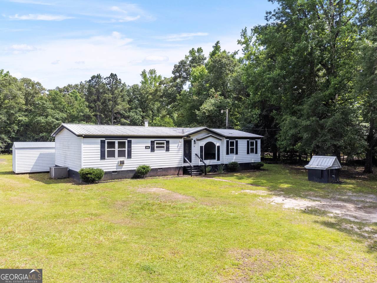 256 Battlefield Drive - Photo 1