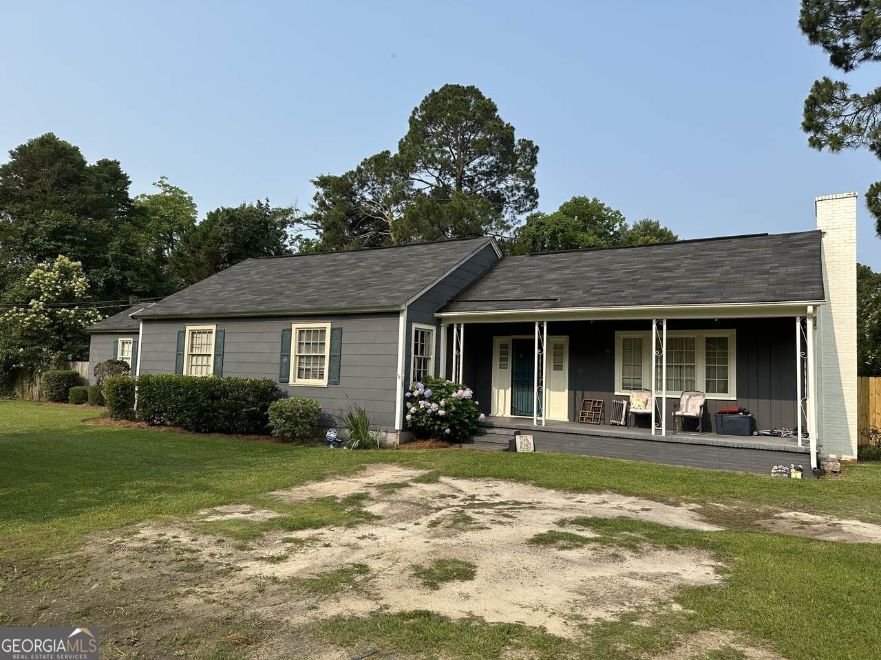 202 Geneva Street - Photo 1