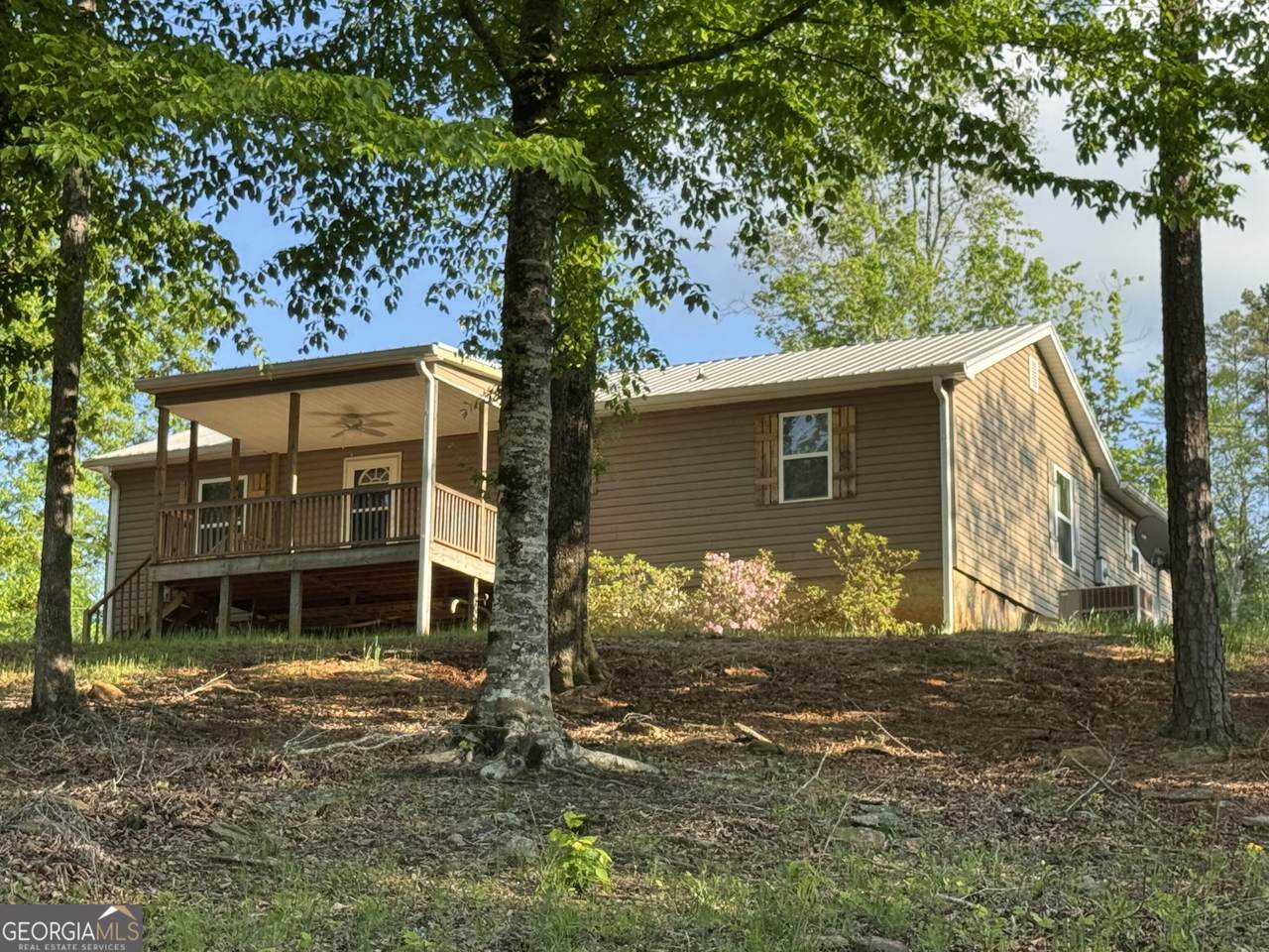 829 Pointe South Drive - Photo 1