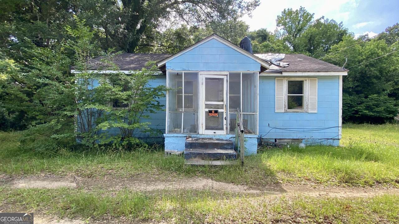 609 Virginia Circle - Photo 1