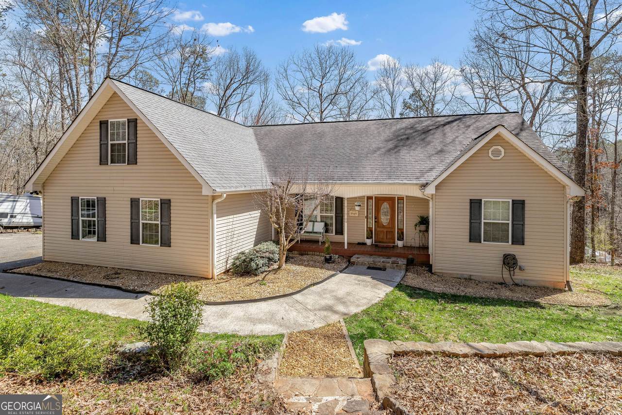 192 Sweetbriar Drive - Photo 1