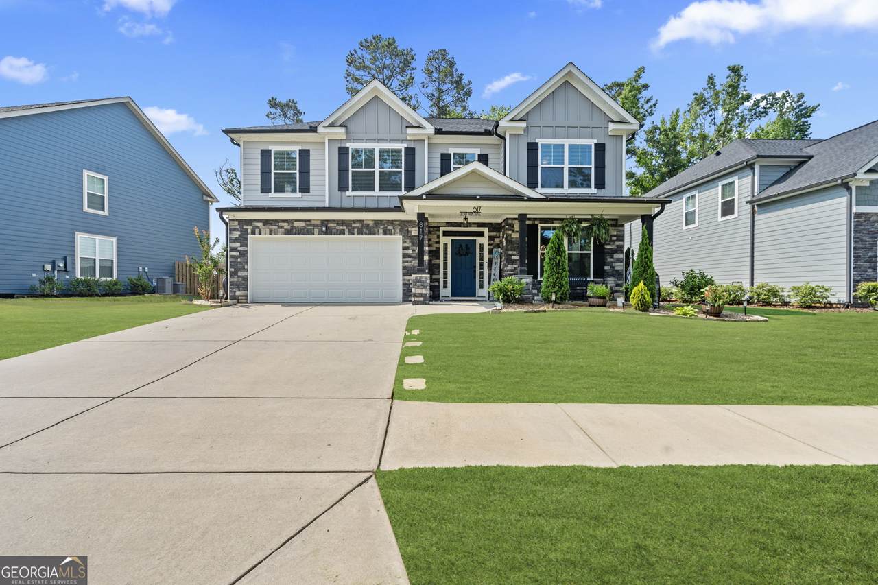 817 Lillian Park Drive - Photo 1