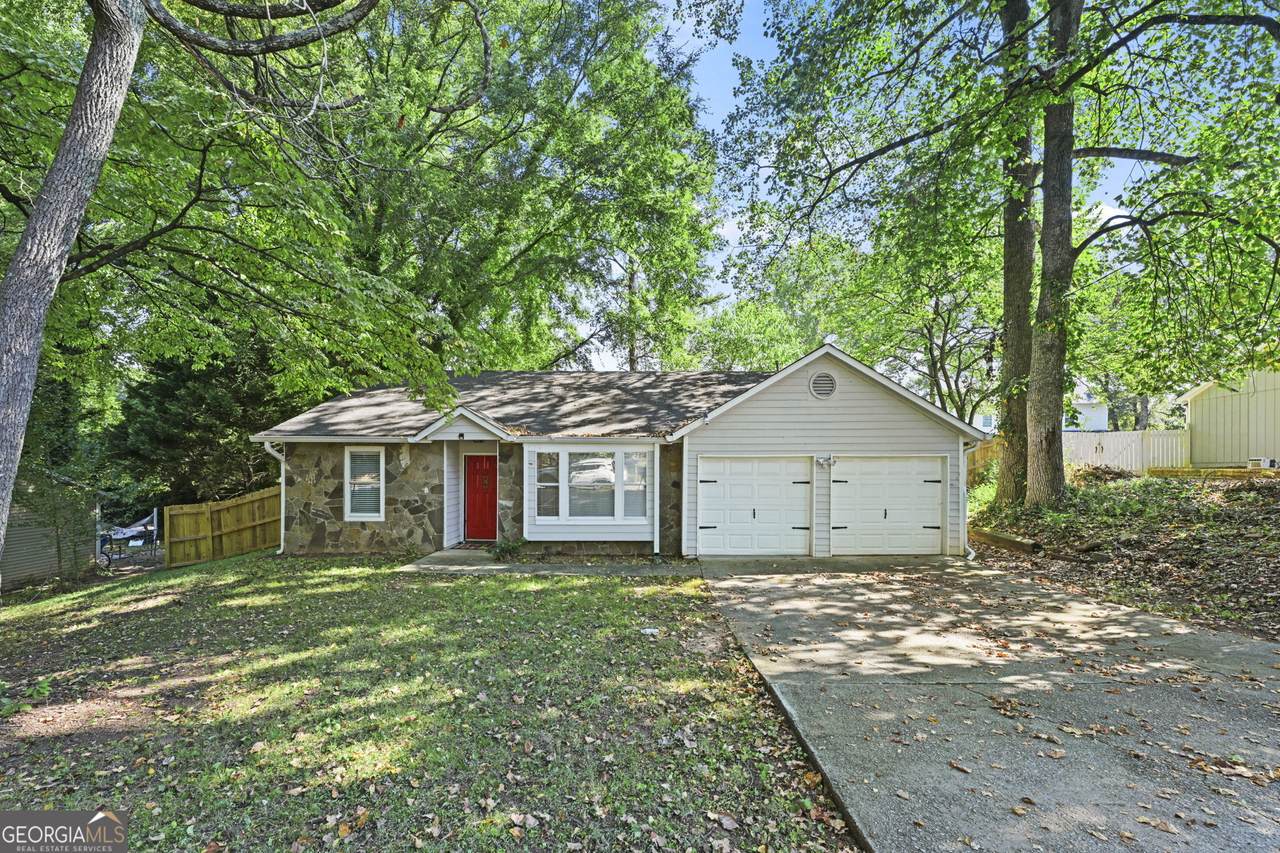 971 Clover Lane - Photo 1