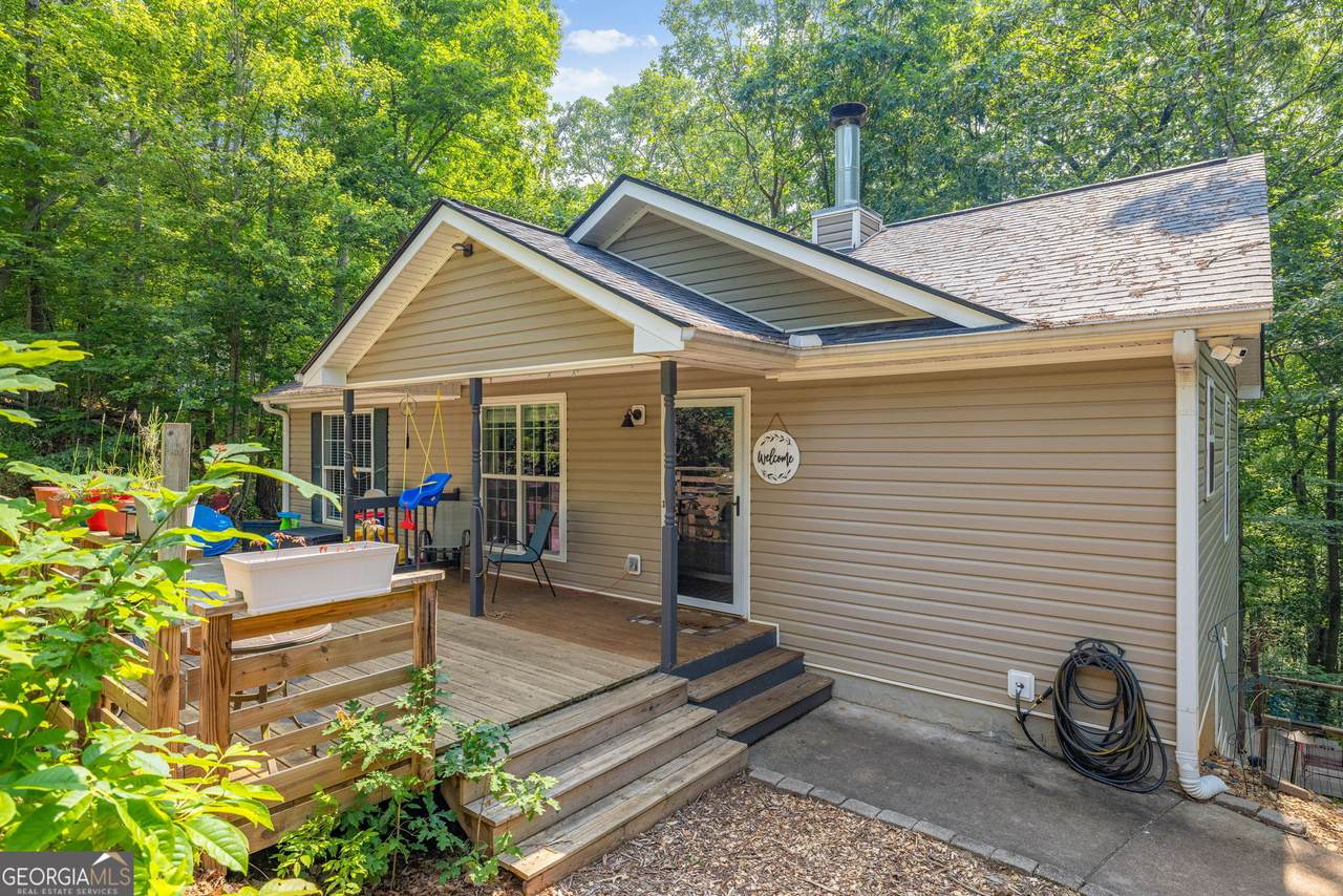 392 Pine Trail - Photo 1