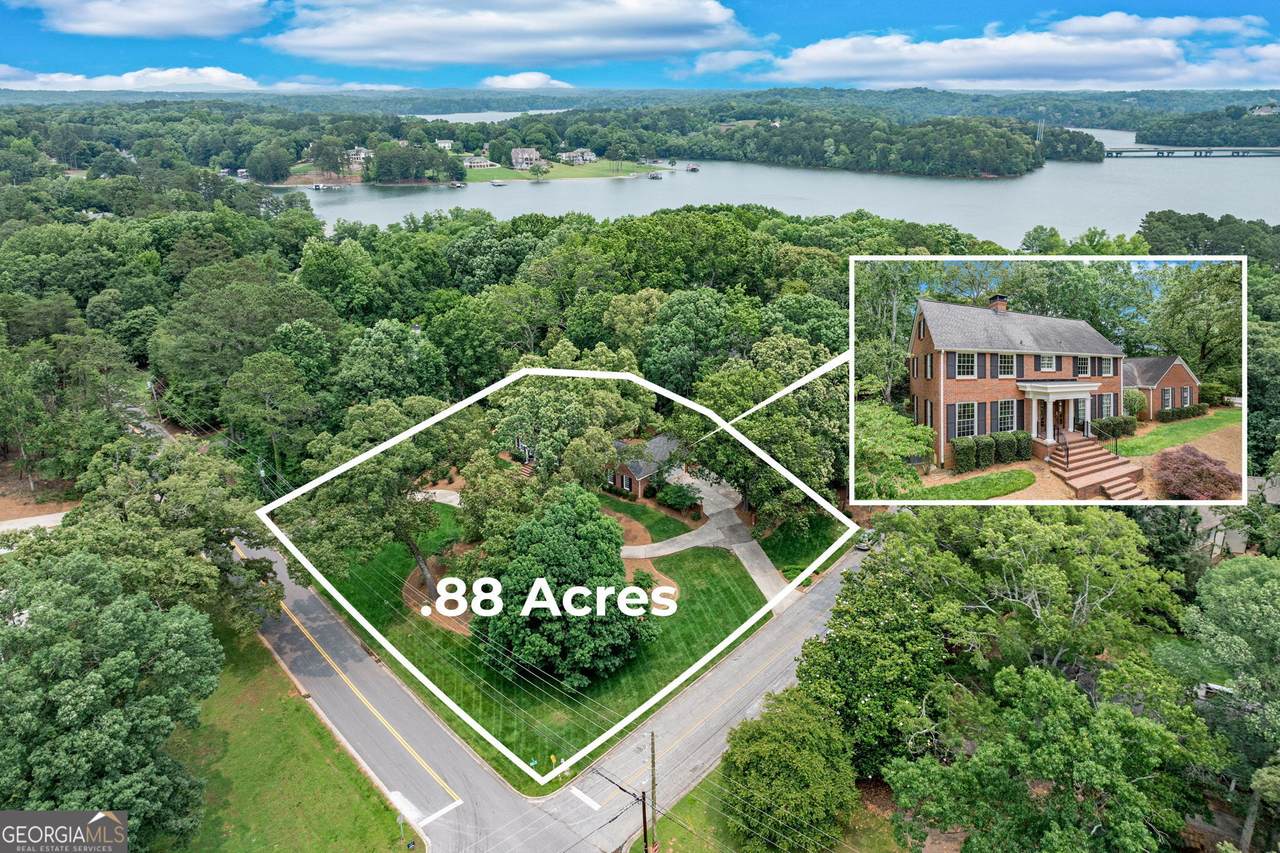 2626 Club Drive - Photo 1