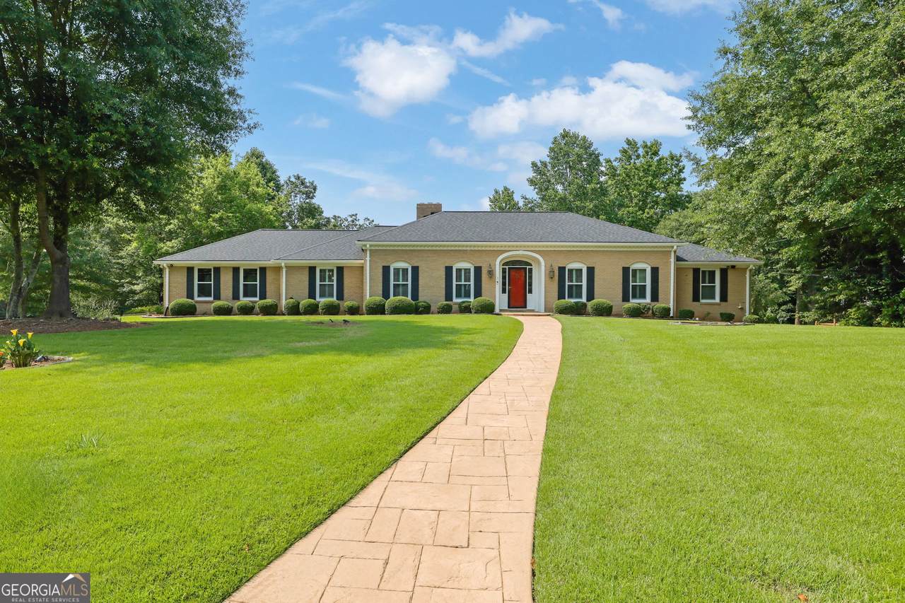 3244 Beechwood Drive - Photo 1