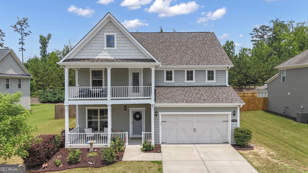 206 Roundwood Way - Photo 1