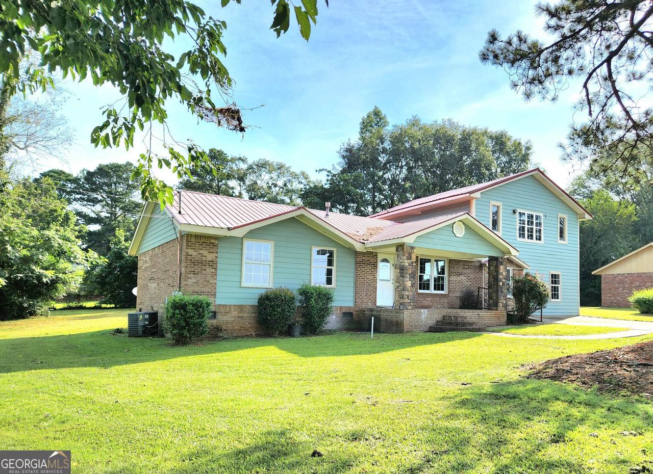 105 Wilson Street - Photo 1