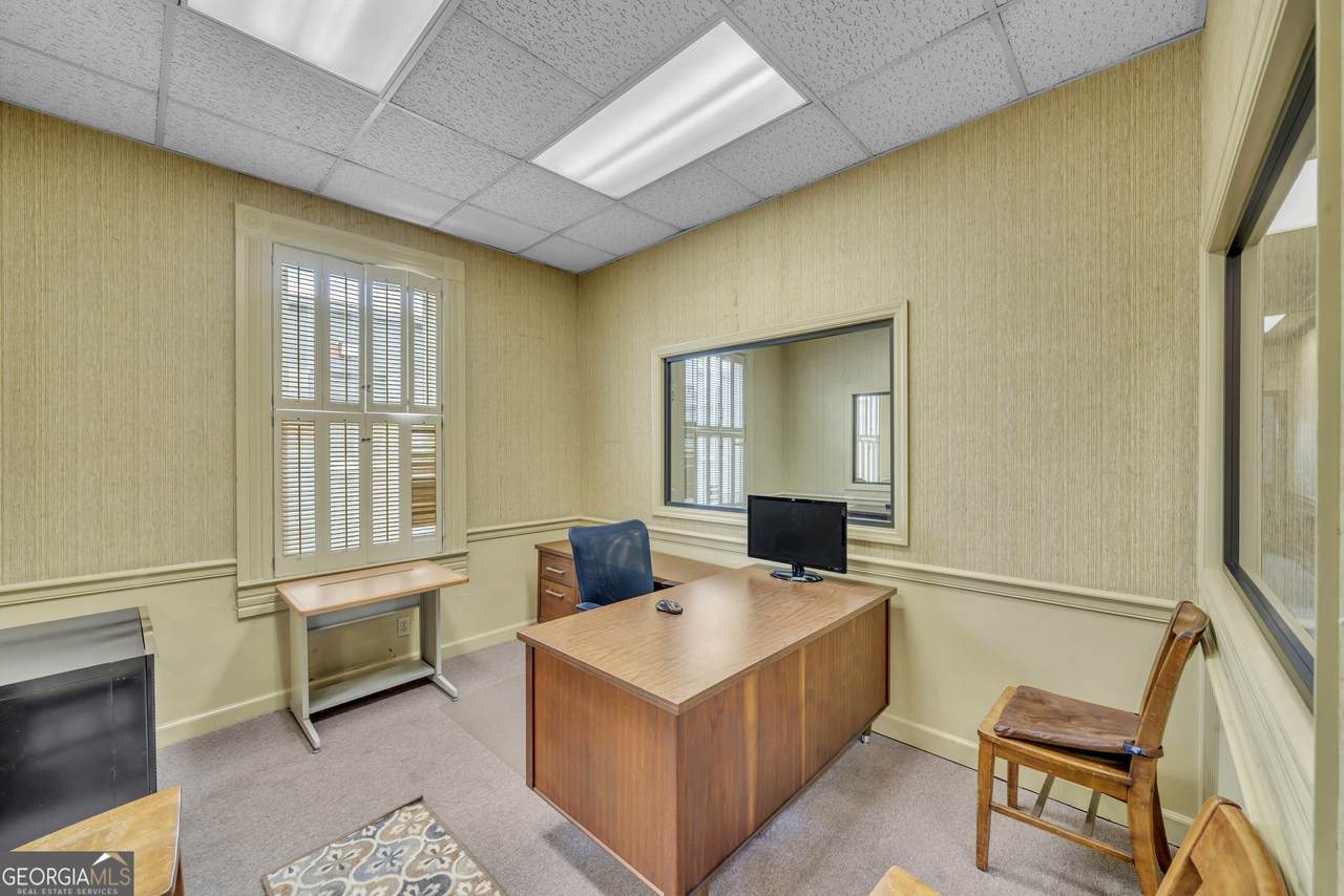 765 Walnut Street - Photo 1