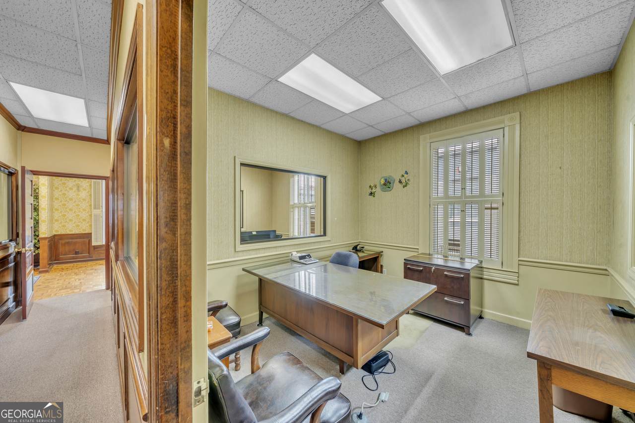 765 Walnut Street - Photo 1